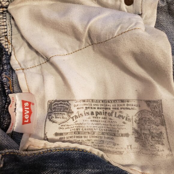 LEVIS 501 - Picture 5 of 11